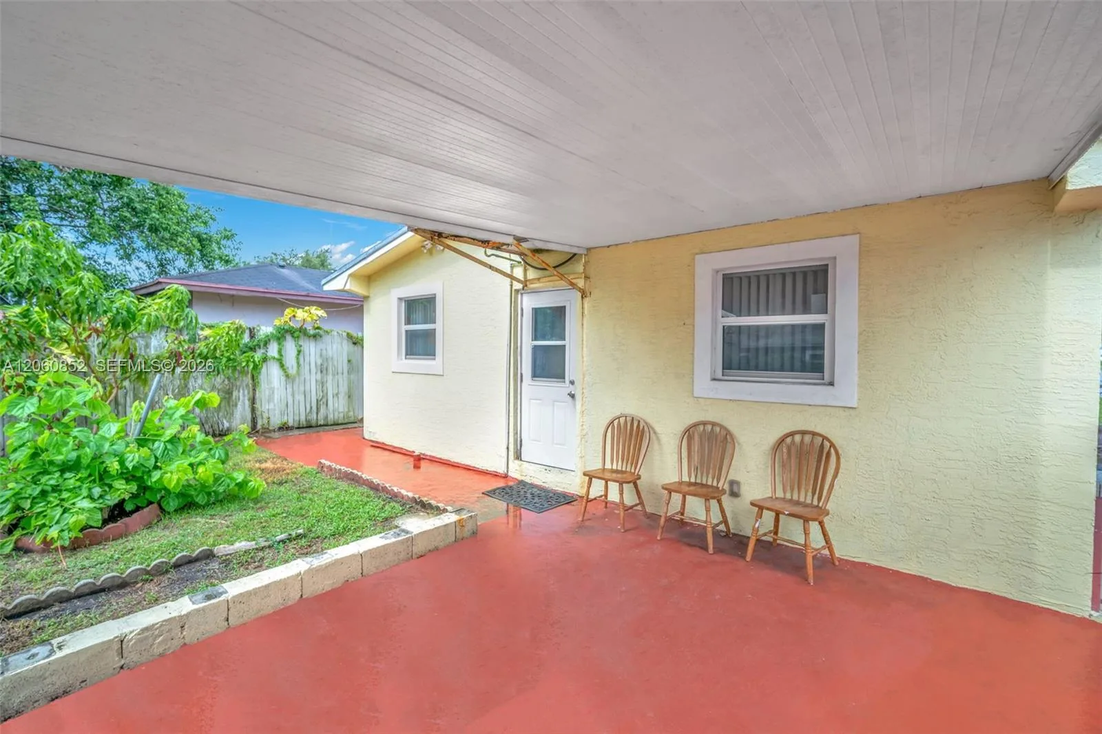 2301 SW 48th Ave, West Park, FL 33023 photo 13