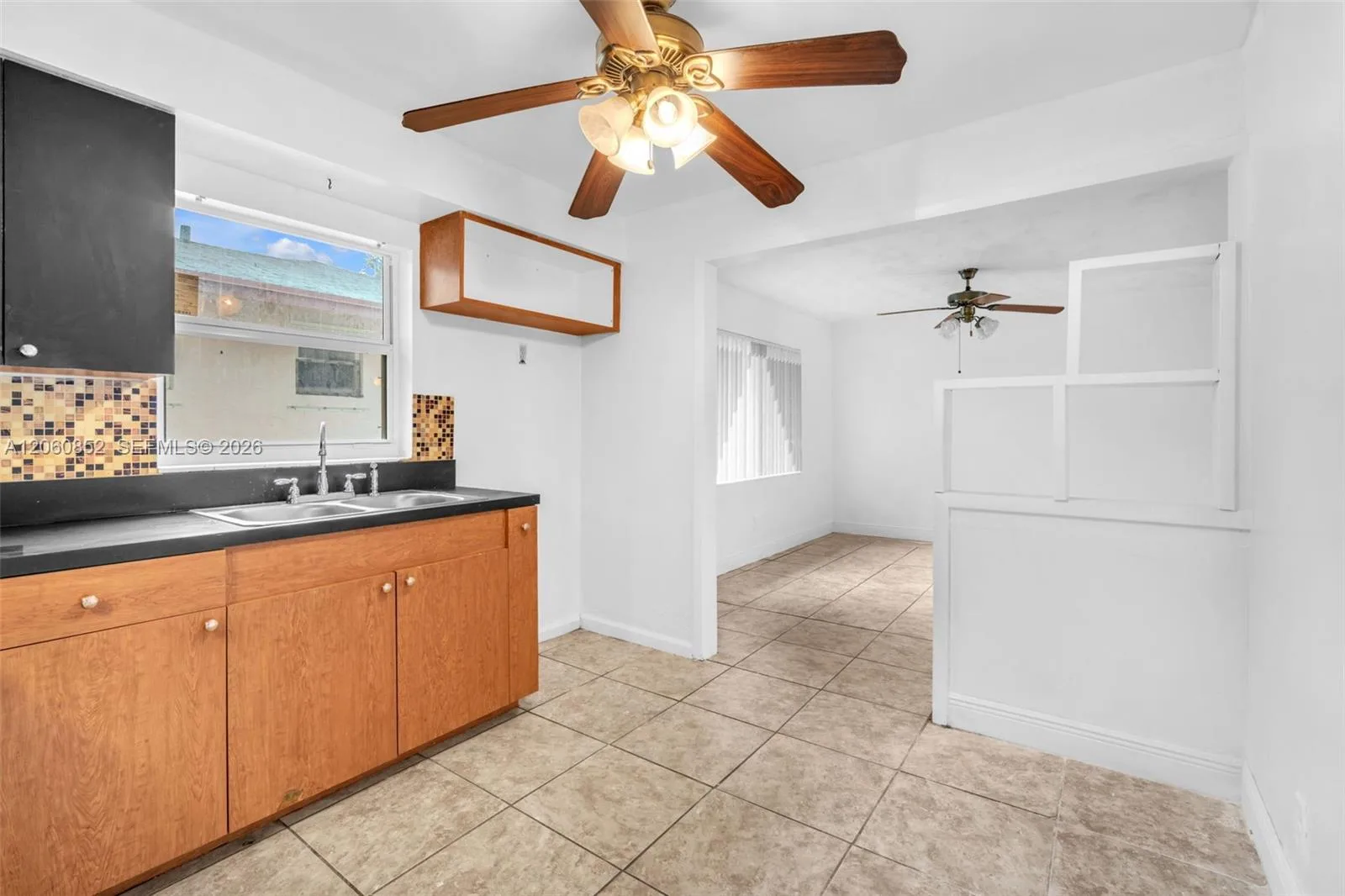 2301 SW 48th Ave, West Park, FL 33023 photo 4