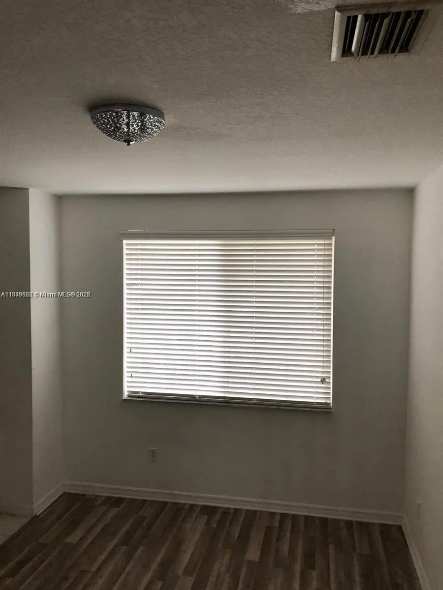 1911 Hibiscus Ln, Riviera Beach, FL 33404 photo 7