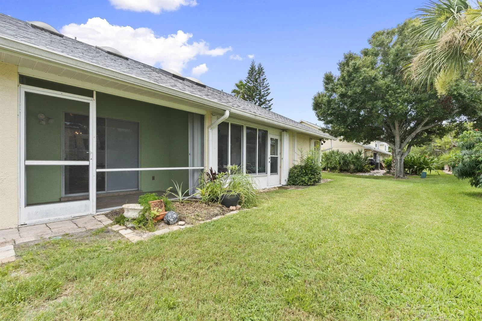 538 9TH Place, Vero Beach, FL 32960 photo 7