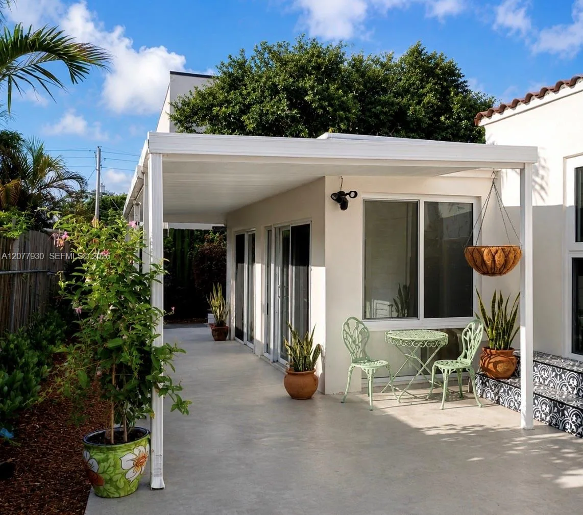 2740 SW 4th ST # REAR, Miami, FL 33135