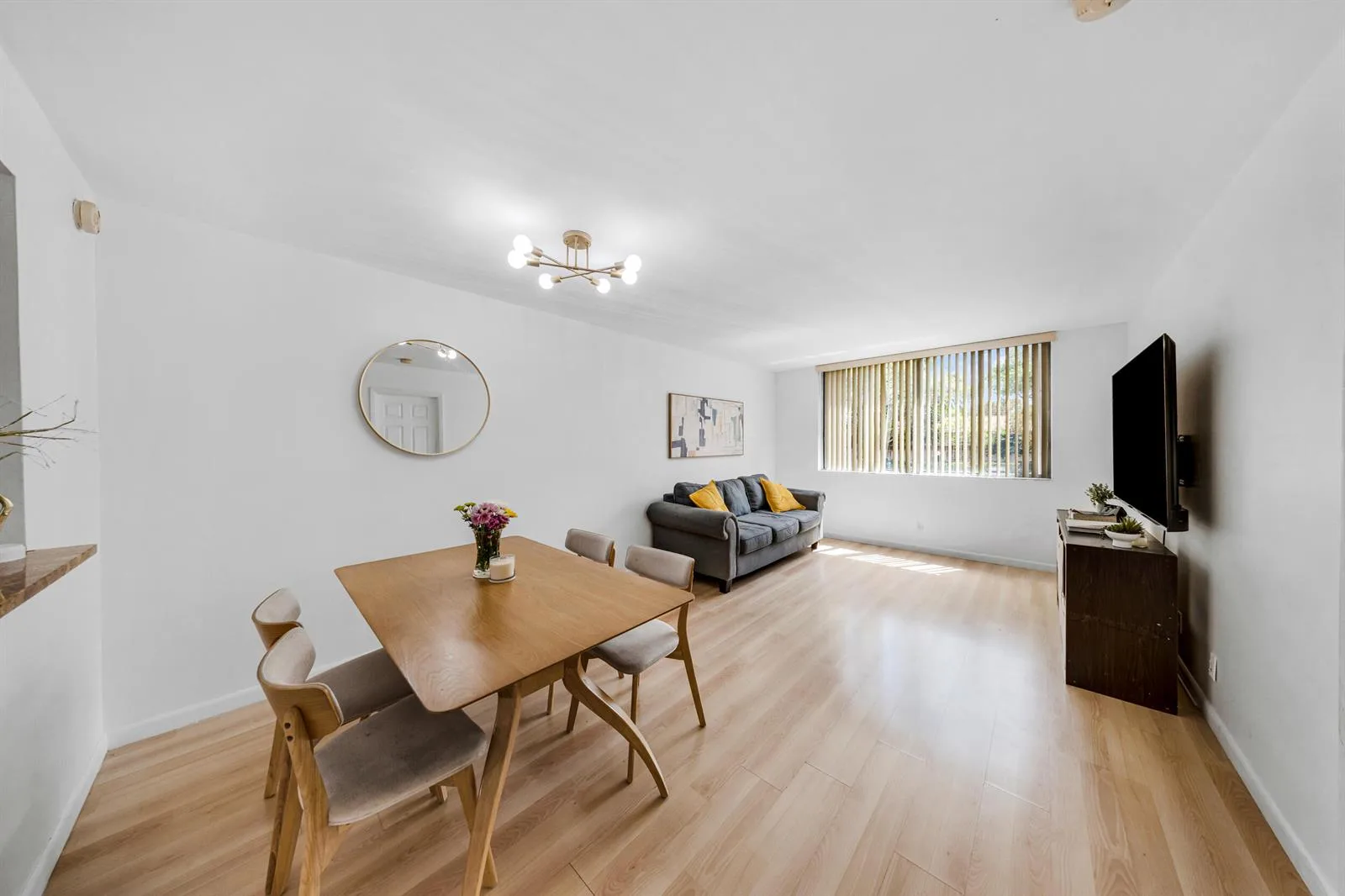 3249 Riverside # D-202, Coral Springs, FL 33065