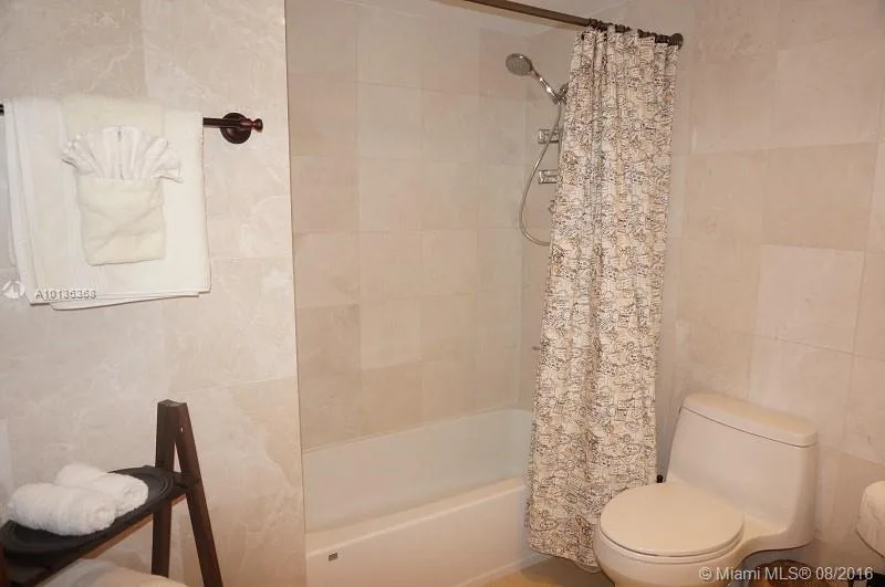 19370 COLLINS AV SEASONAL # 923, Sunny Isles Beach, FL 33160 photo 10