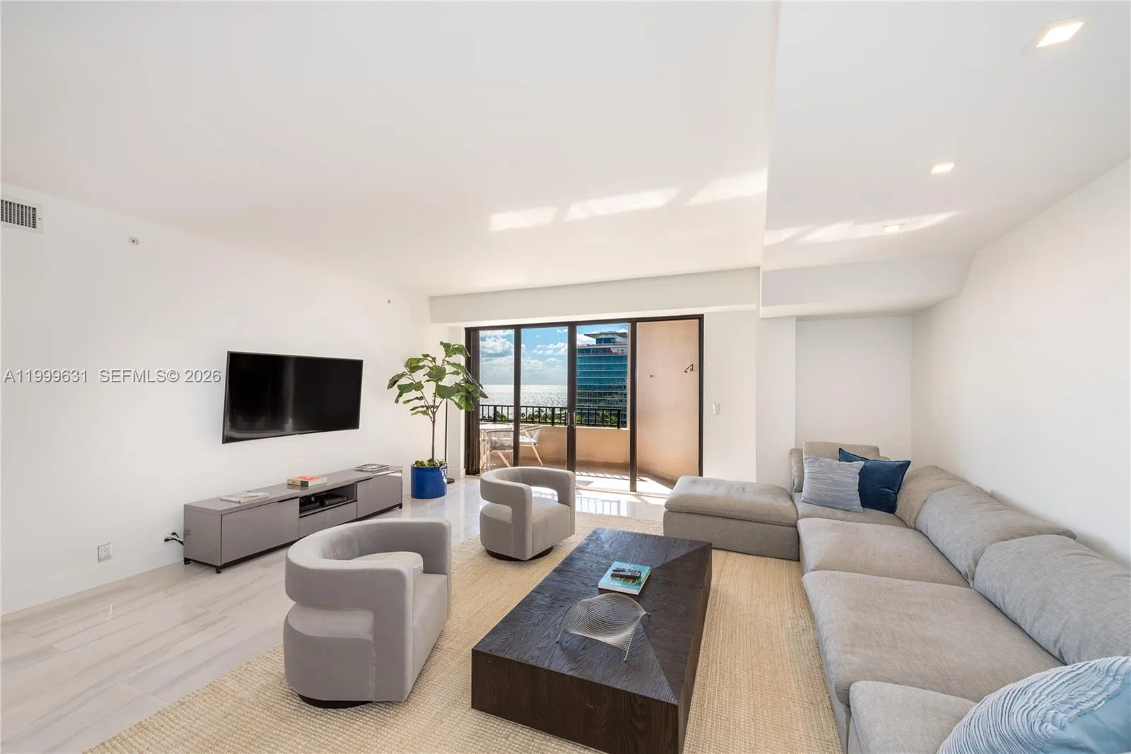 201 Crandon Blvd # 923, Key Biscayne, FL 33149
