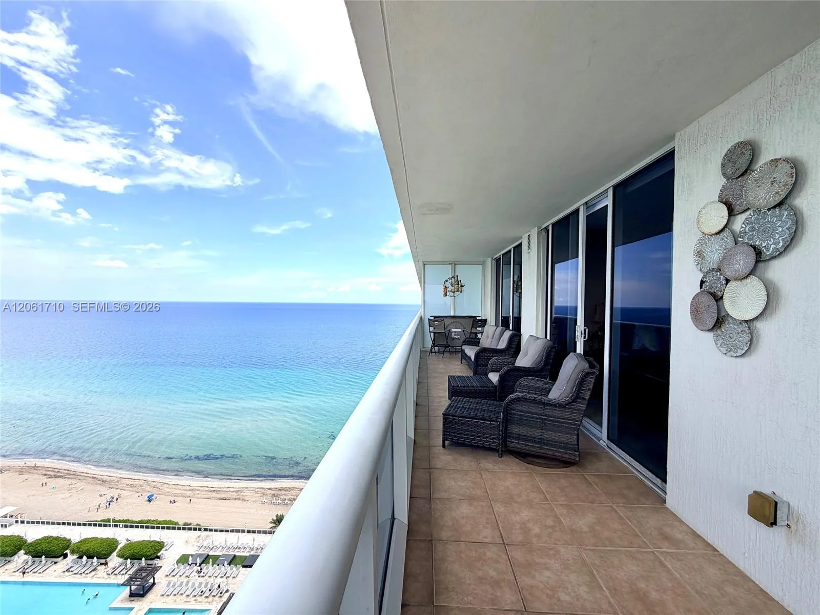 1830 S Ocean Dr # 2508, Hallandale Beach, FL 33009