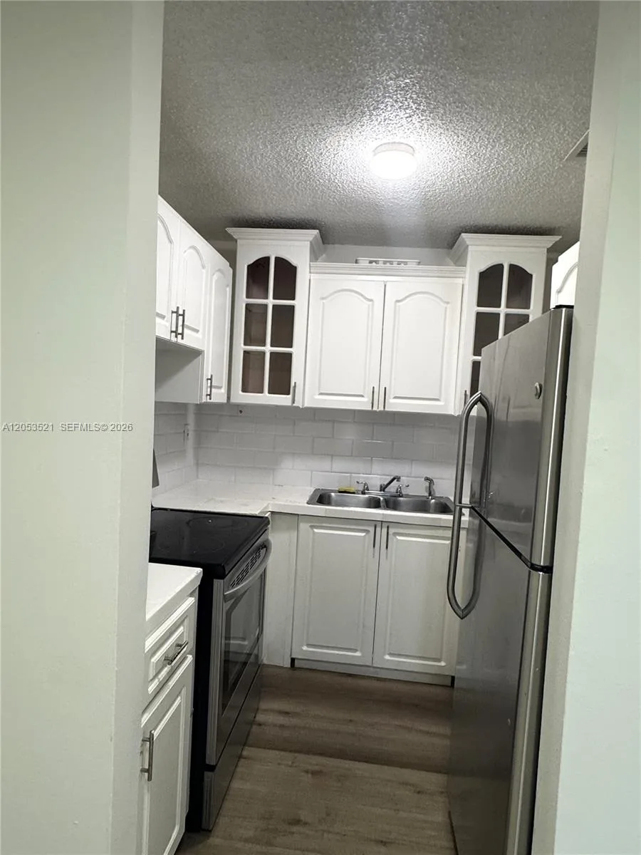 1944 SW 6th St # 6, Miami, FL 33135