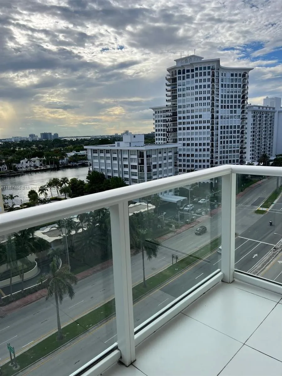 5601 Collins Ave # 1115, Miami Beach, FL 33140 photo 9