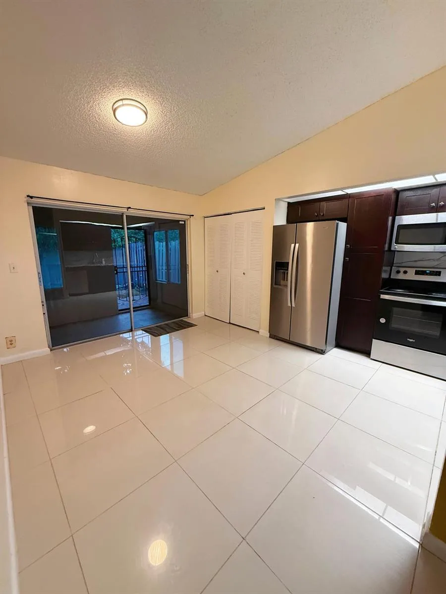23 Chelsea Lane, Boynton Beach, FL 33426 photo 7