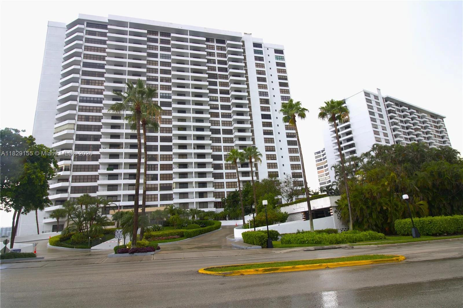 2500 Parkview Dr # 312, Hallandale Beach, FL 33009 photo 3