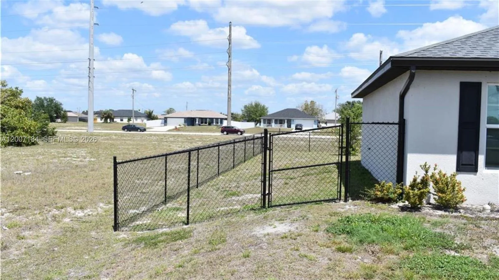 117 23rd Ter # 0, Cape Coral, FL 33993 photo 5
