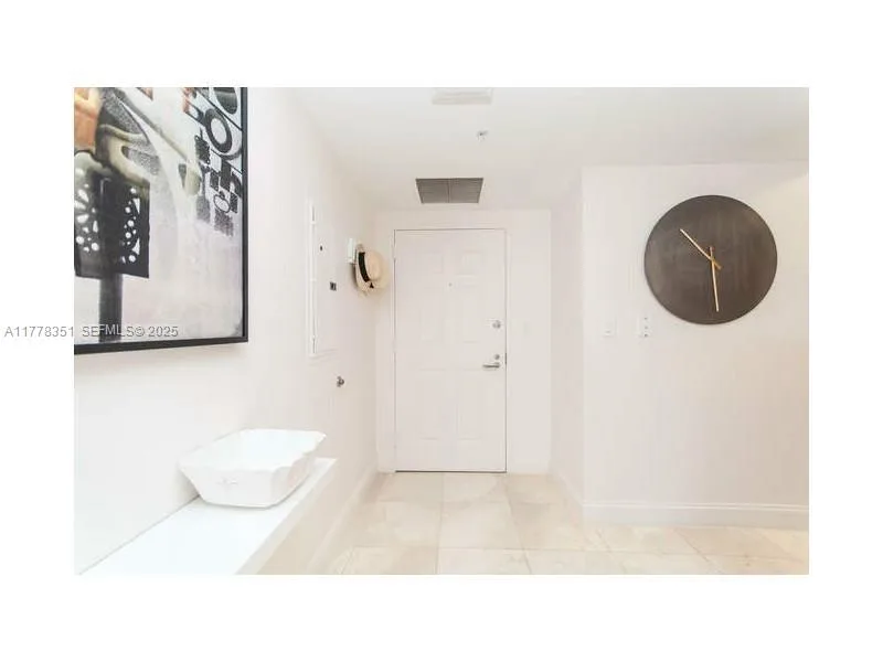 16699 Collins Ave # 2406, Sunny Isles Beach, FL 33160 photo 8