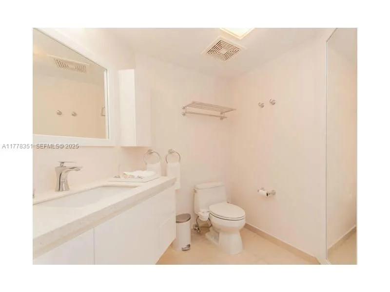 16699 Collins Ave # 2406, Sunny Isles Beach, FL 33160 photo 9