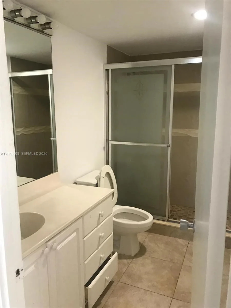 19380 Collins Ave # 1018, Sunny Isles Beach, FL 33160 photo 9