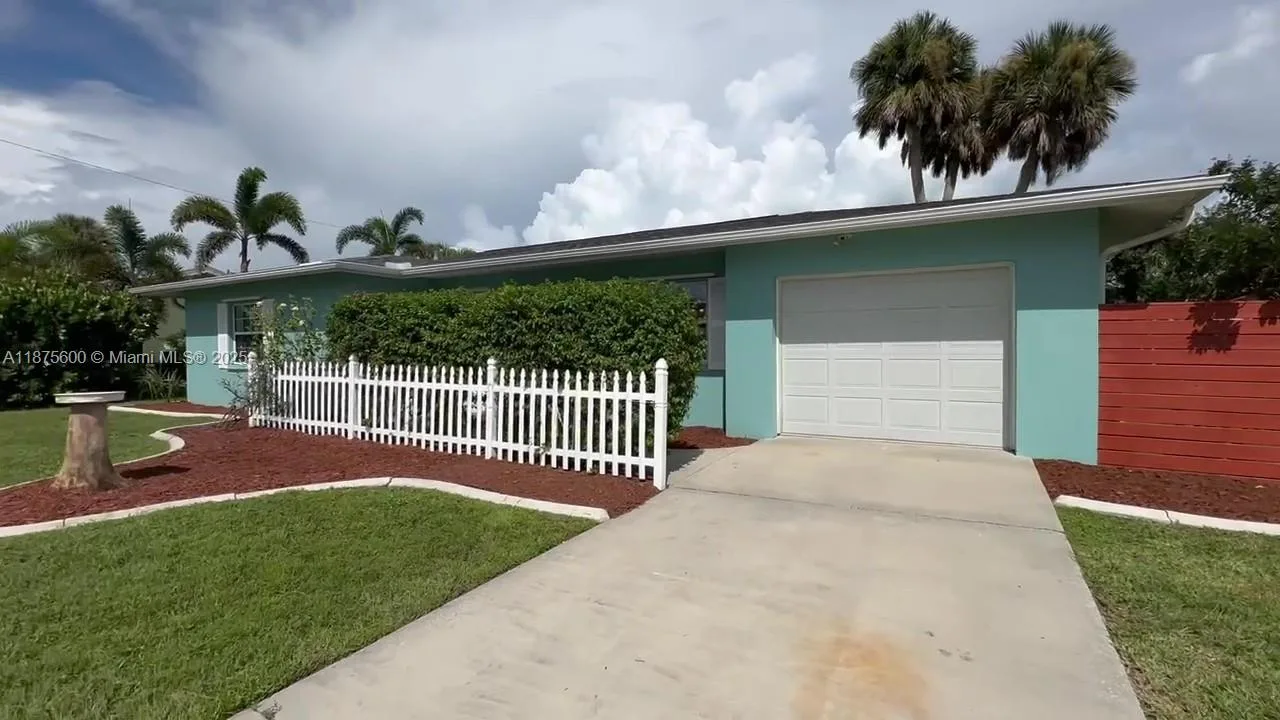 3030 Palm Drive, Punta Gorda, FL 33950 photo 3