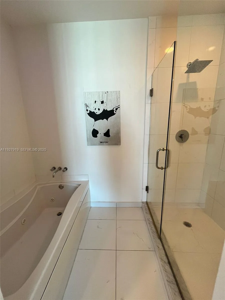 55 SE 6th St # 4103, Miami, FL 33131 photo 12