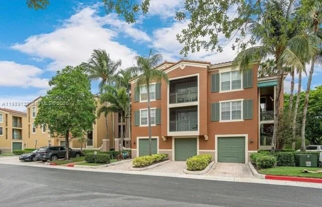 11760 Saint Andrews Pl # 302, Wellington, FL 33414