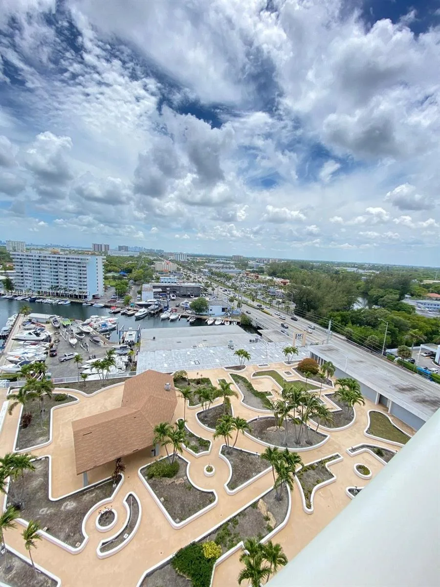 13499 Biscayne Blvd # 1408, North Miami, FL 33181 photo 2