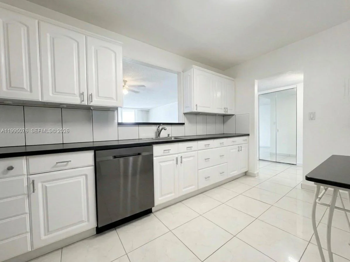 3800 S Ocean Dr # 816, Hollywood, FL 33019 photo 2