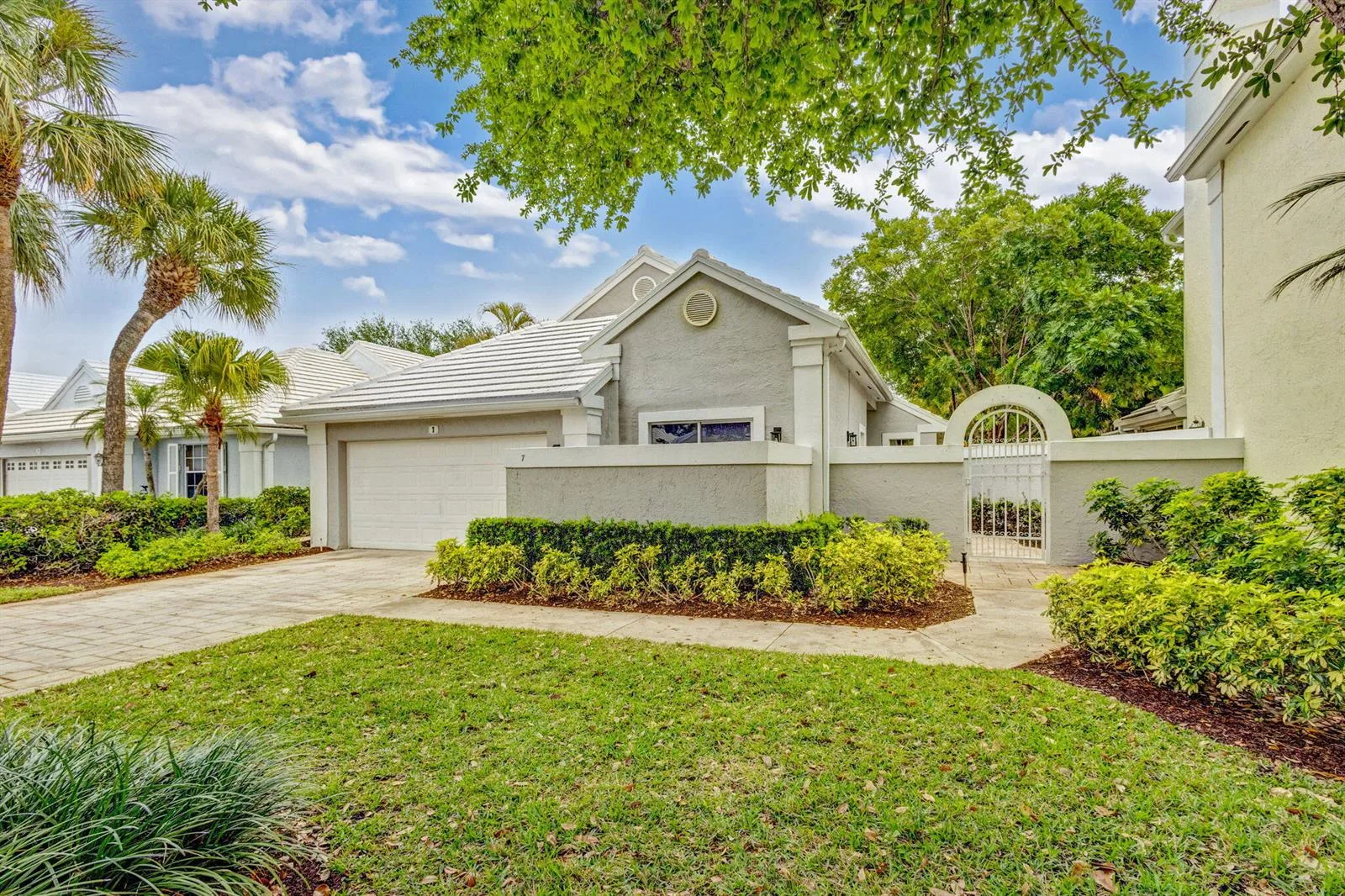 7 Wyndham Lane, Palm Beach Gardens, FL 33418 photo 3