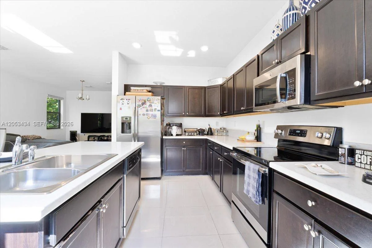 25079 SW 114th Ct, Homestead, FL 33032 photo 8