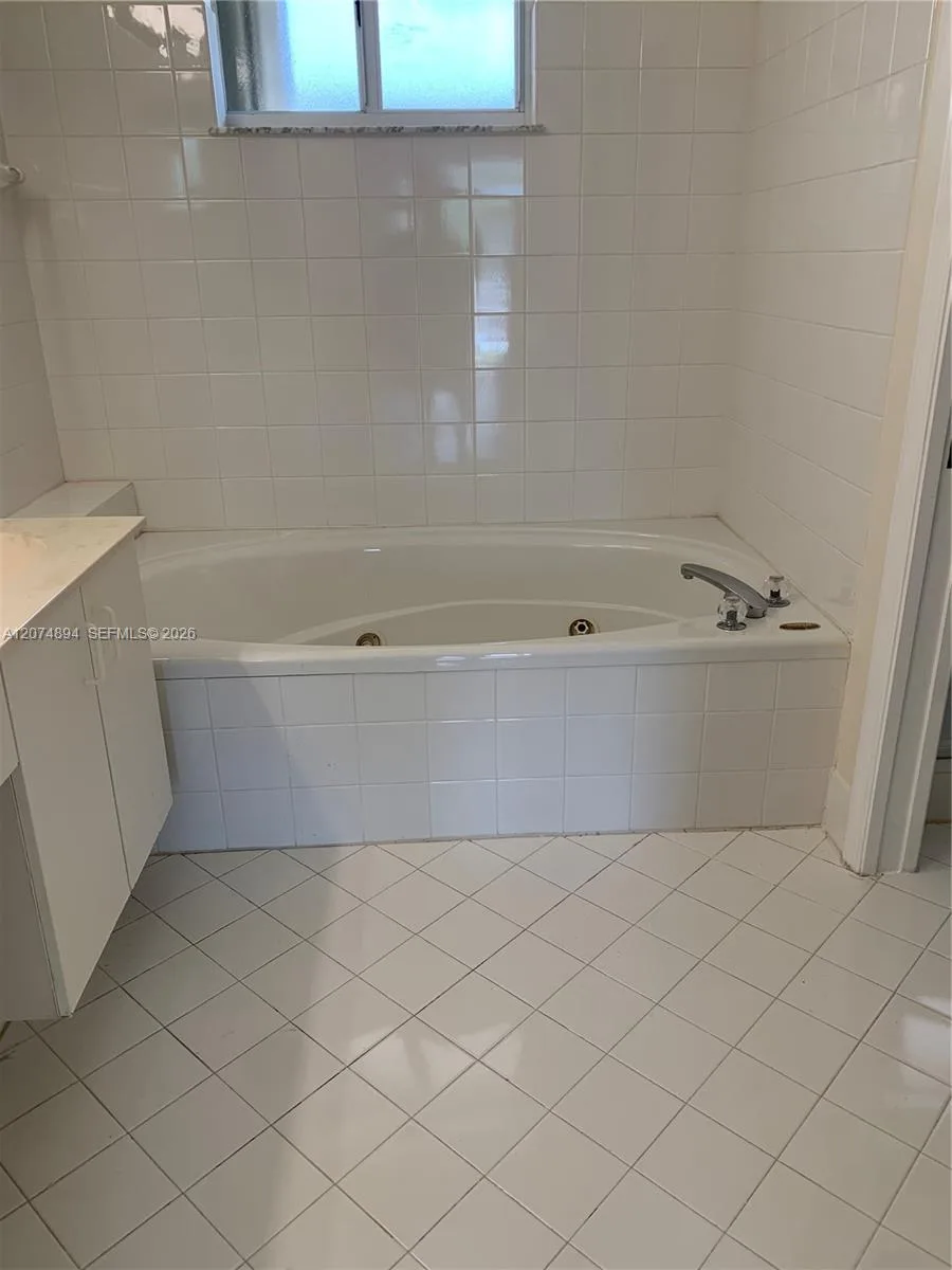 4447 NW 98th Ave, Doral, FL 33178 photo 9