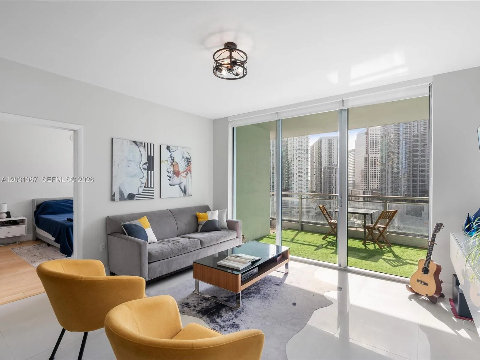 90 SW 3rd St # 2015, Miami, FL 33130 photo 4