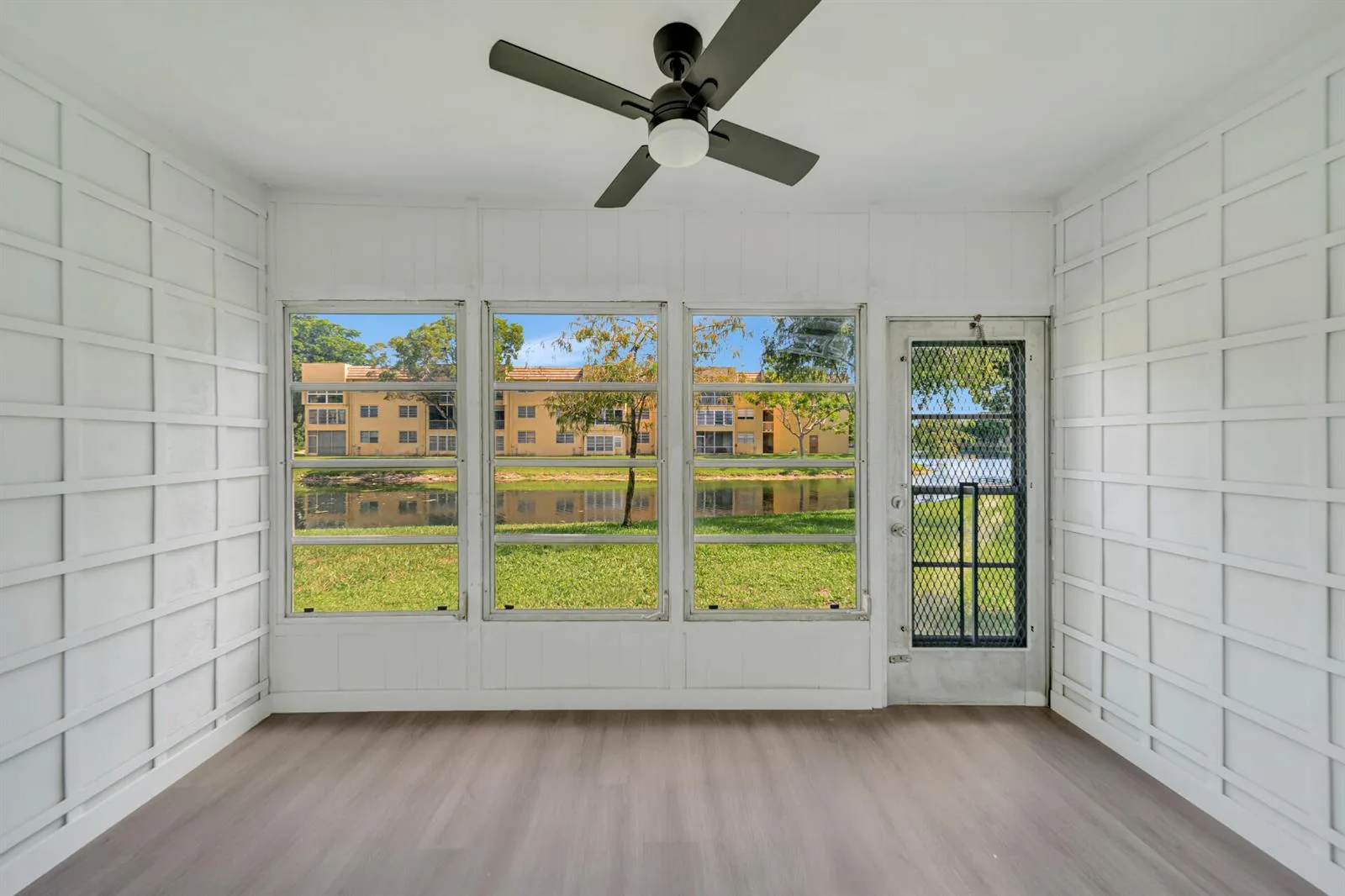 6001 NW 61st Avenue # 112, Tamarac, FL 33319