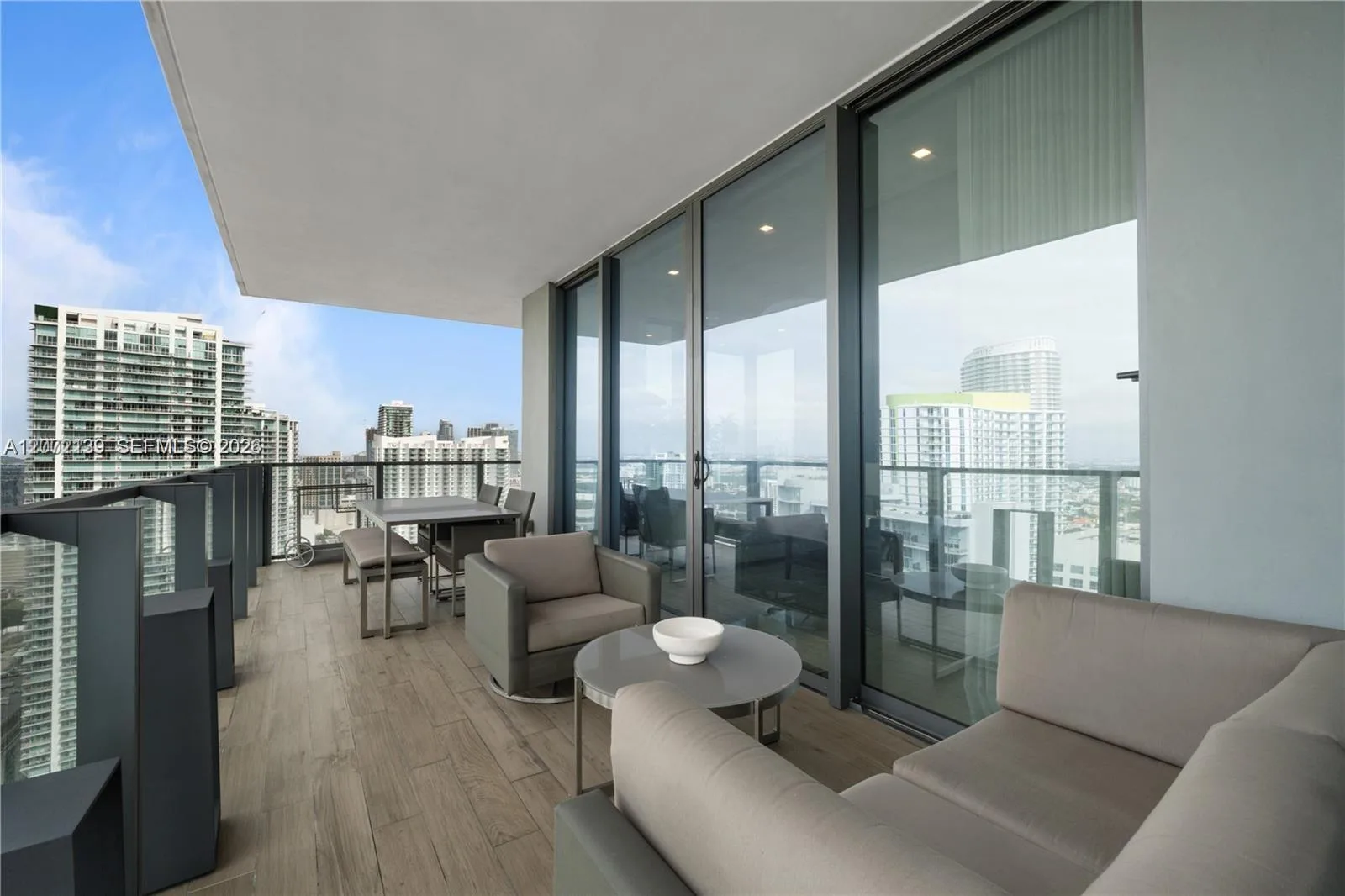 88 SW 7th St # 3412, Miami, FL 33130 — zdjęcie 3