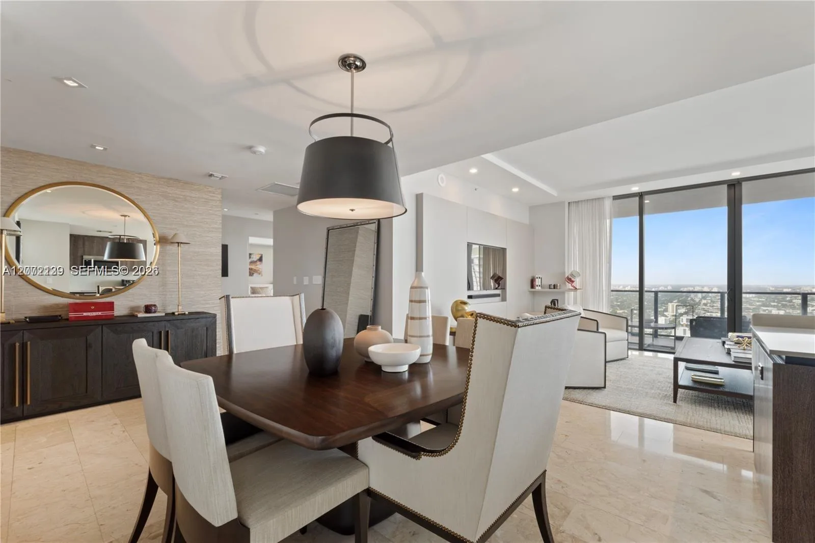 88 SW 7th St # 3412, Miami, FL 33130 photo 6