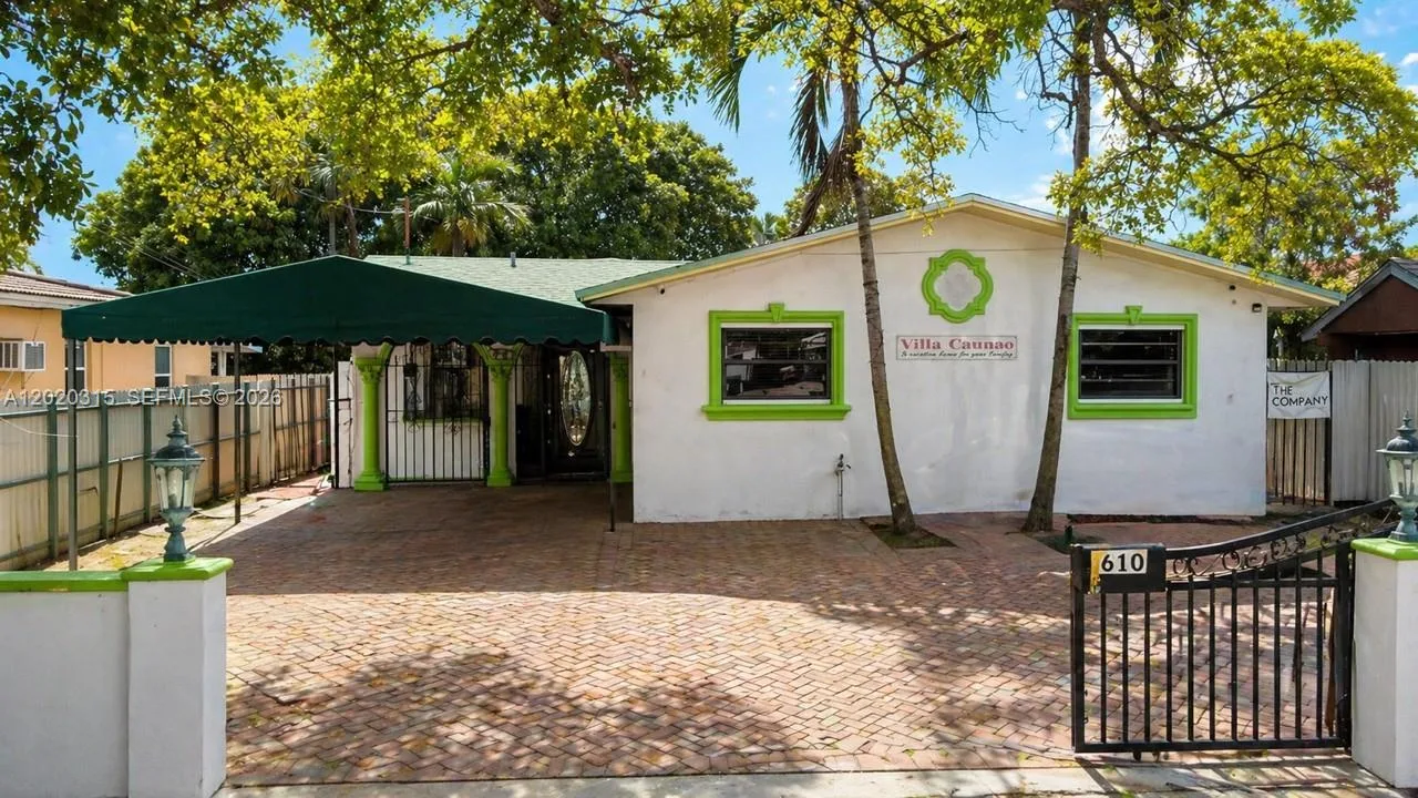 610 SW 66th Ave, Miami, FL 33144