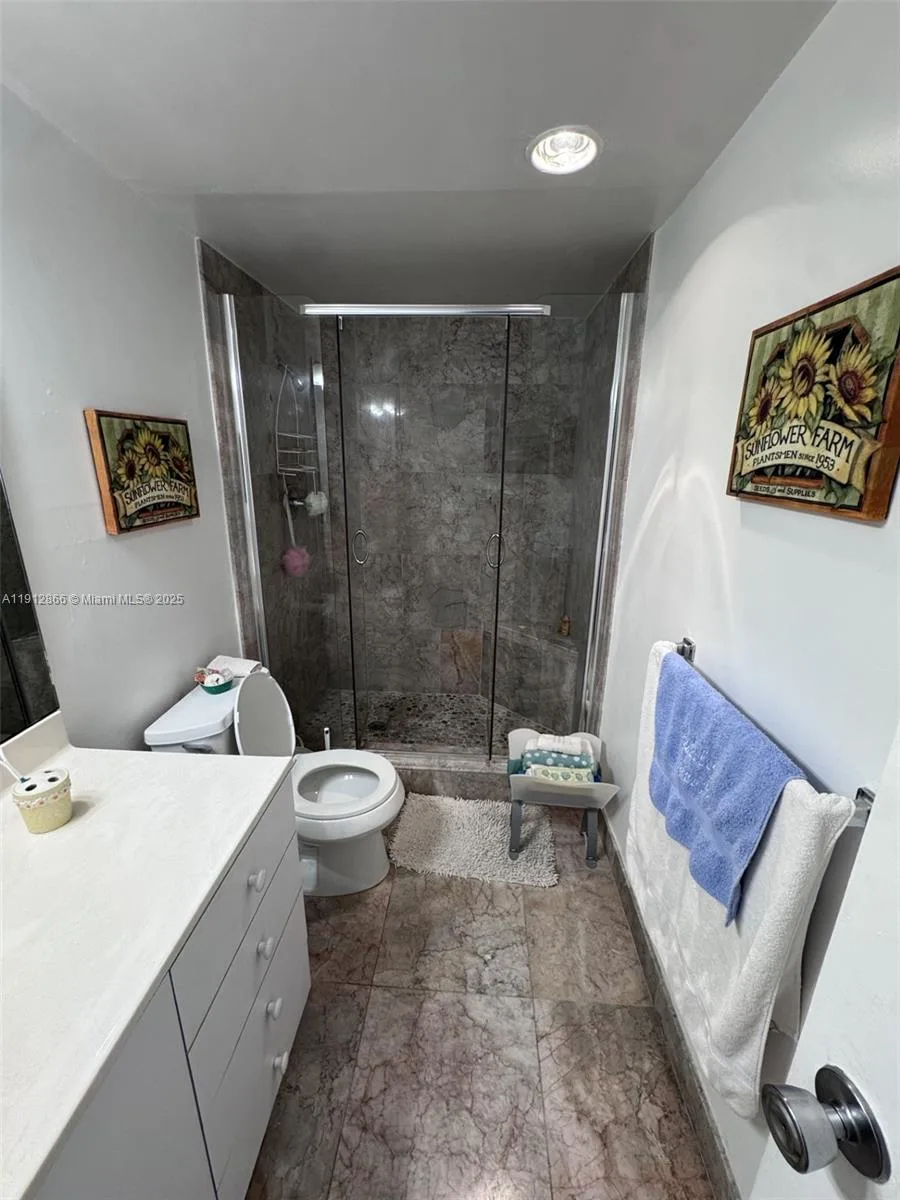 19390 Collins Ave # 1608, Sunny Isles Beach, FL 33160 photo 6