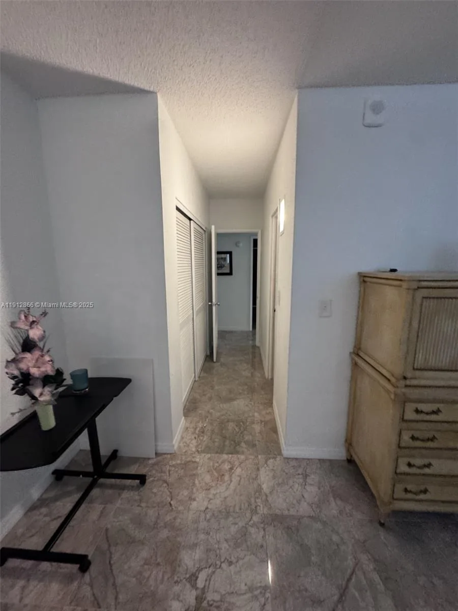 19390 Collins Ave # 1608, Sunny Isles Beach, FL 33160 photo 8