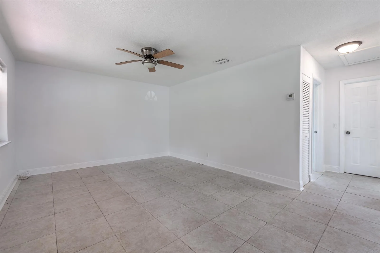 925 S Pine Street, Lake Worth, FL 33460 photo 13