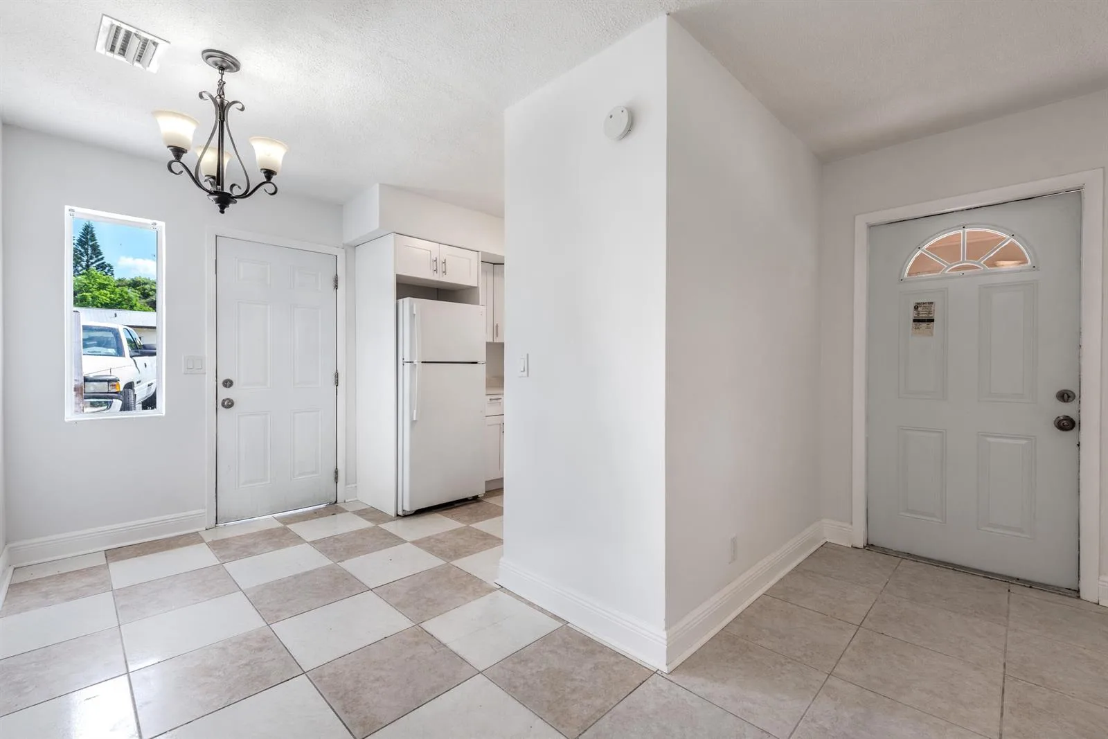 925 S Pine Street, Lake Worth, FL 33460 photo 5