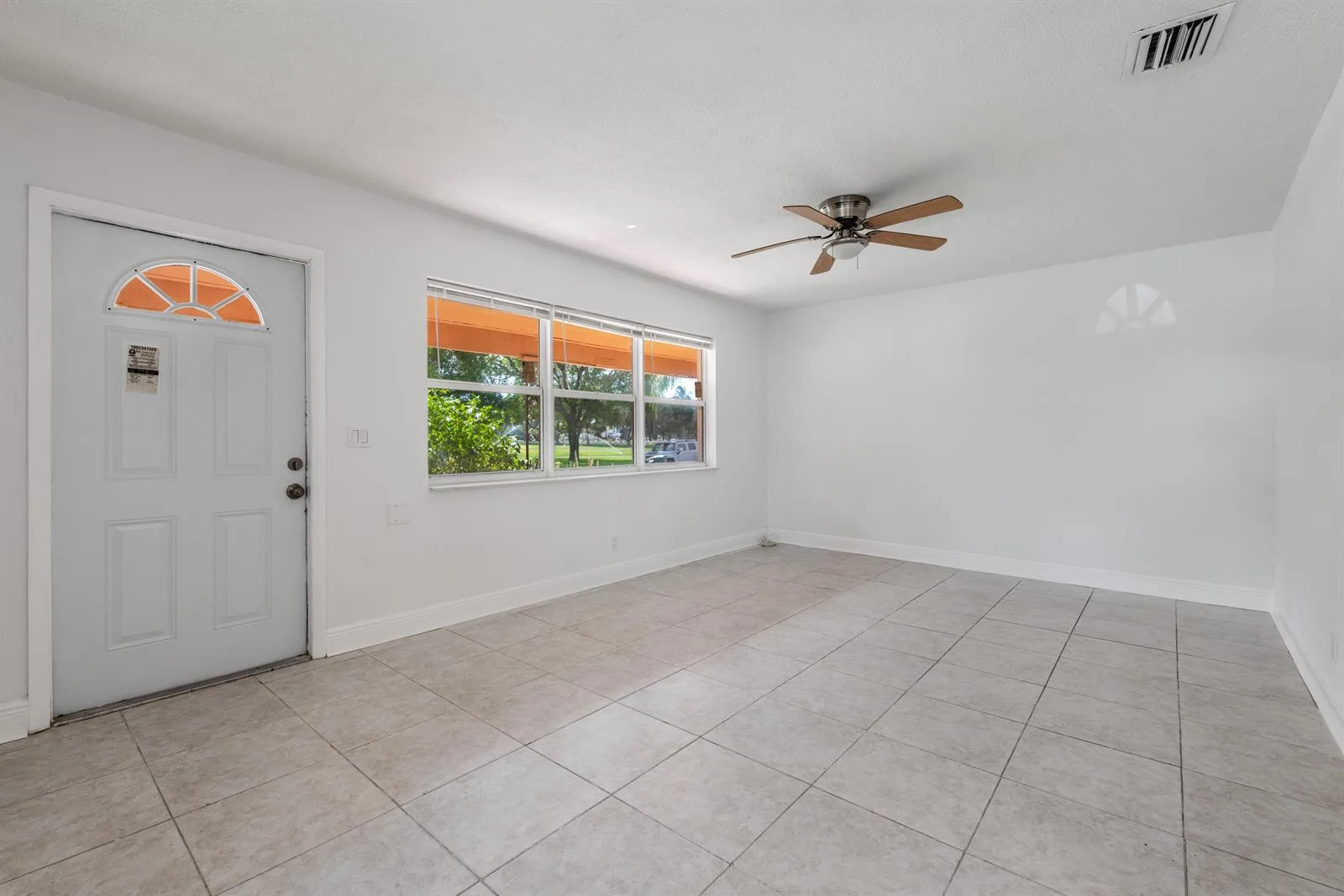 925 S Pine Street, Lake Worth, FL 33460 photo 6