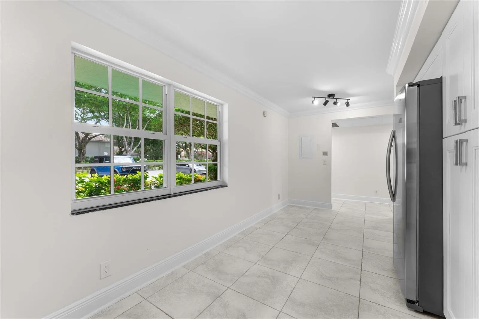 4240 OAKS Terrace # 103, Pompano Beach, FL 33069 photo 10