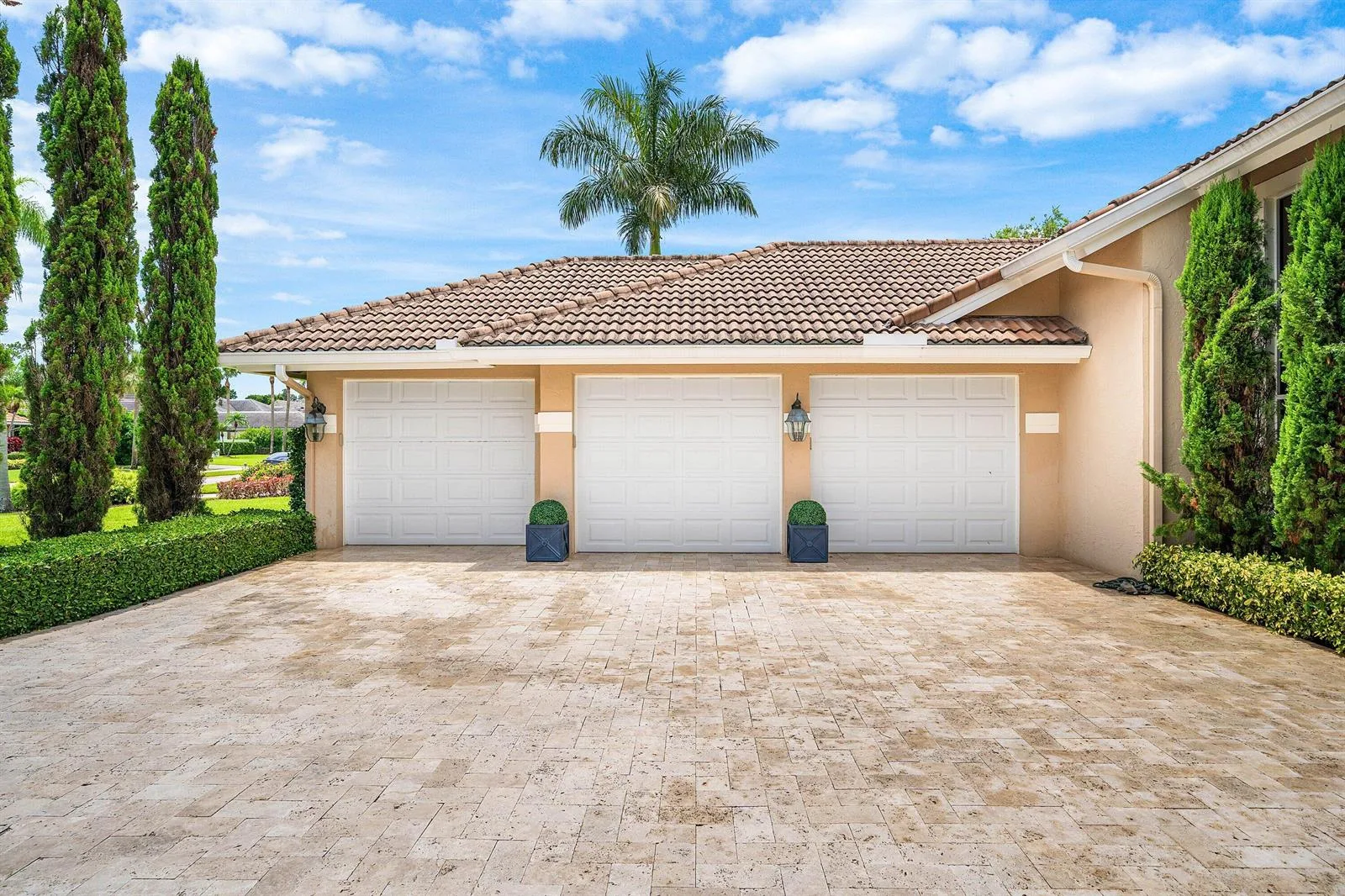 1697 Mayacoo Lakes Boulevard, West Palm Beach, FL 33411 photo 6