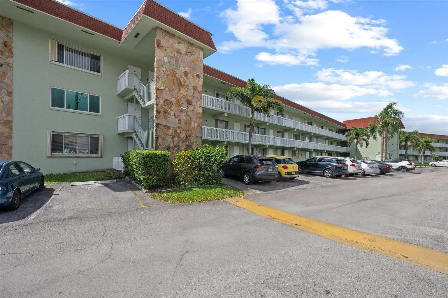 3300 Springdale Boulevard # 202, Palm Springs, FL 33461