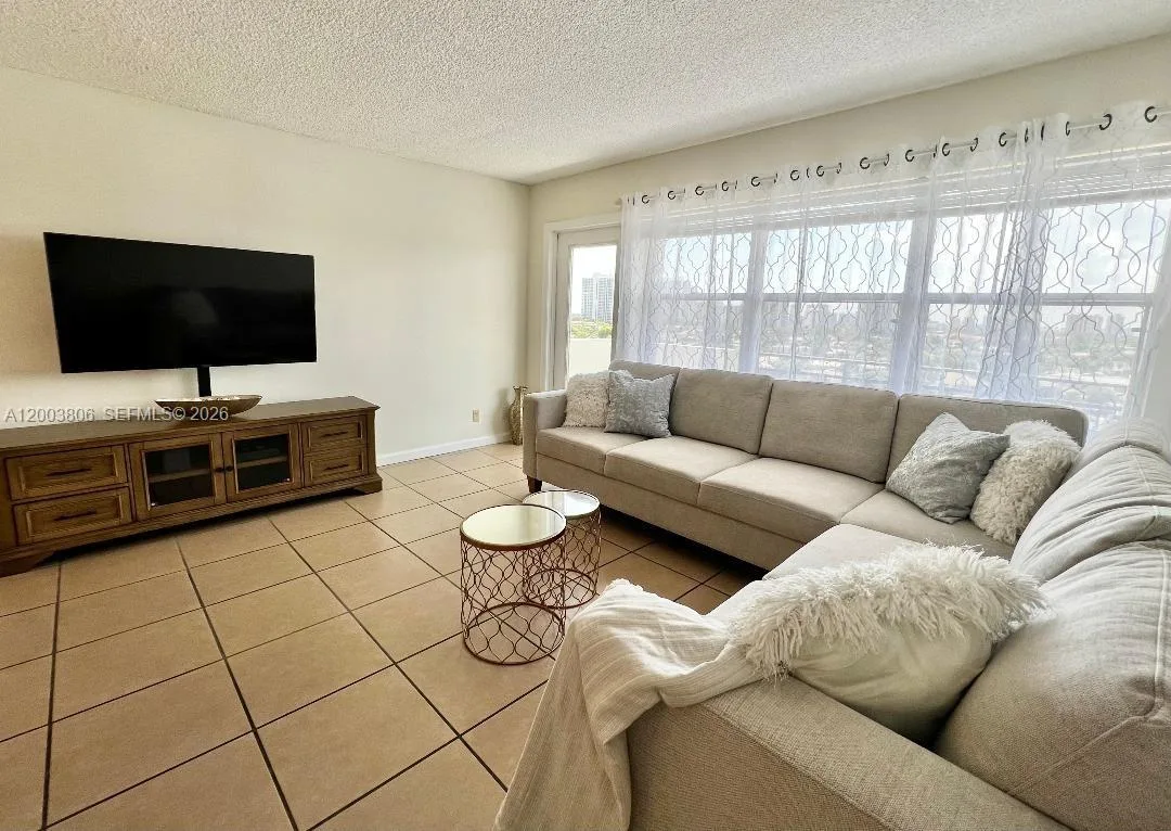 401 Golden Isles Dr # 1011, Hallandale Beach, FL 33009 photo 3