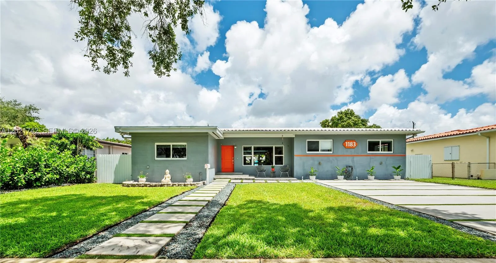 1183 Robin Ave, Miami Springs, FL 33166