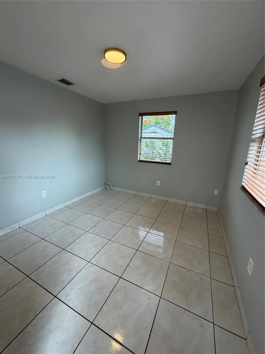 16940 SW 94th Ave # 0, Palmetto Bay, FL 33157 — zdjęcie 2