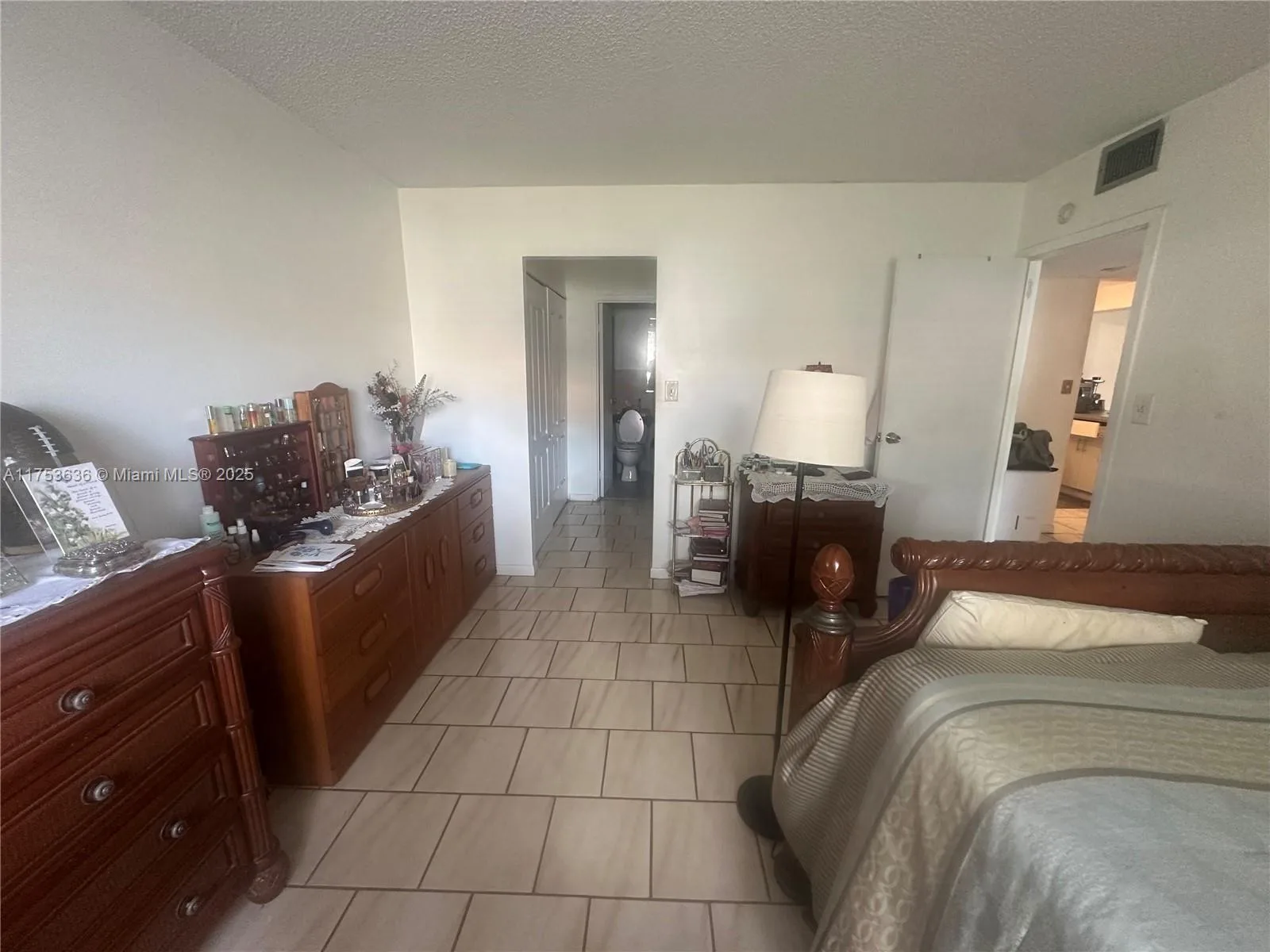 5851 Washington St # 84, Hollywood, FL 33121 photo 13
