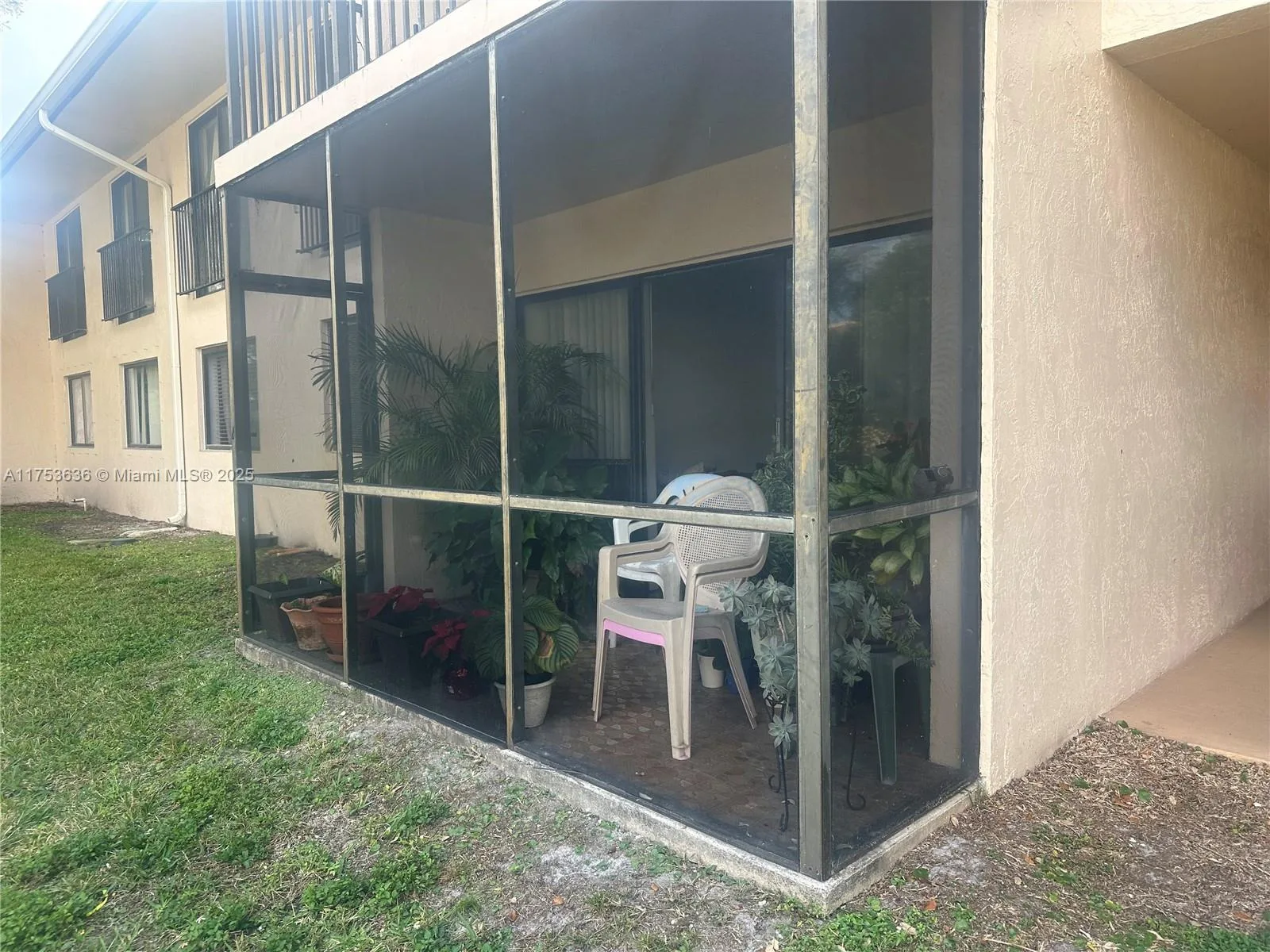 5851 Washington St # 84, Hollywood, FL 33121 photo 5