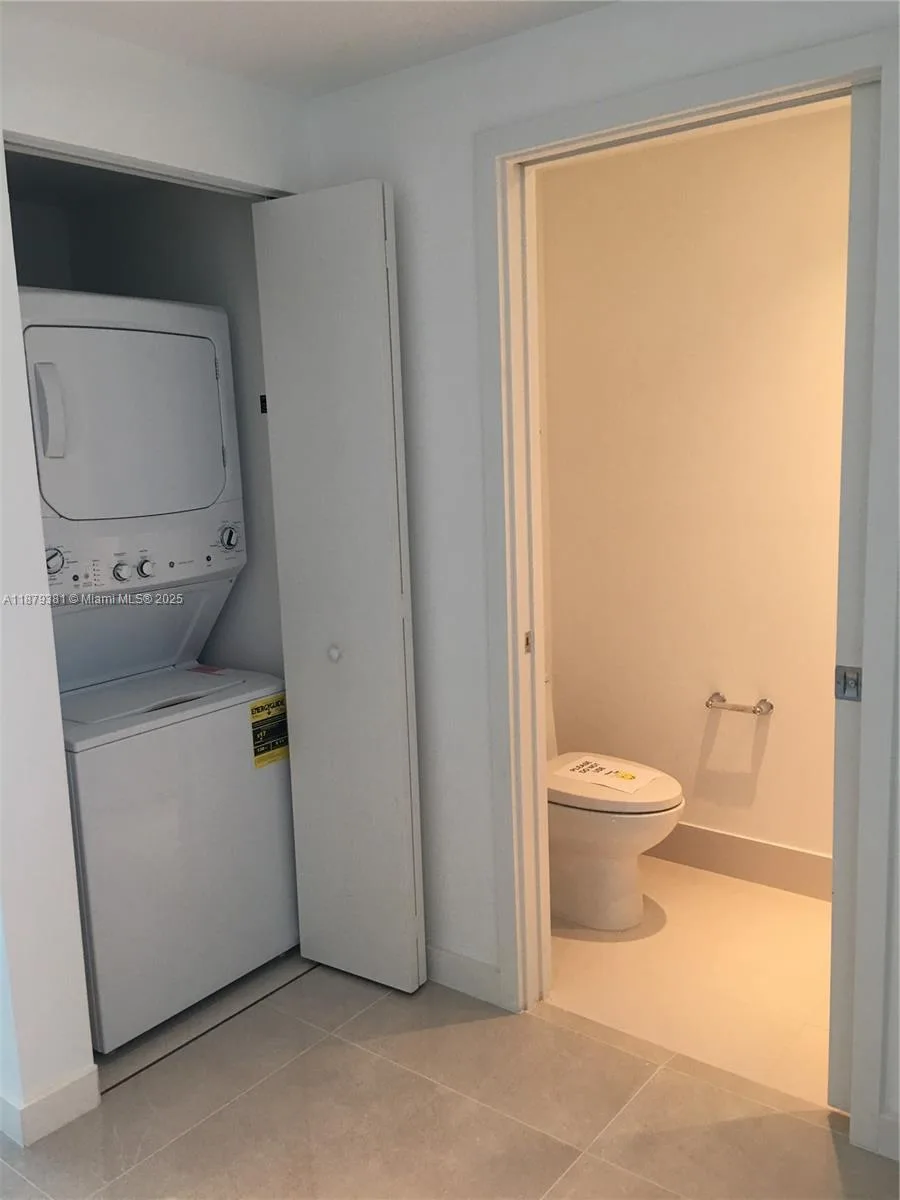 501 NE 31st St # 907, Miami, FL 33137 photo 13