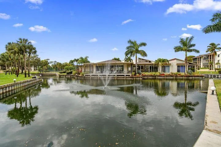 11811 Ave Of The Pga # 2-1c, Palm Beach Gardens, FL 33418