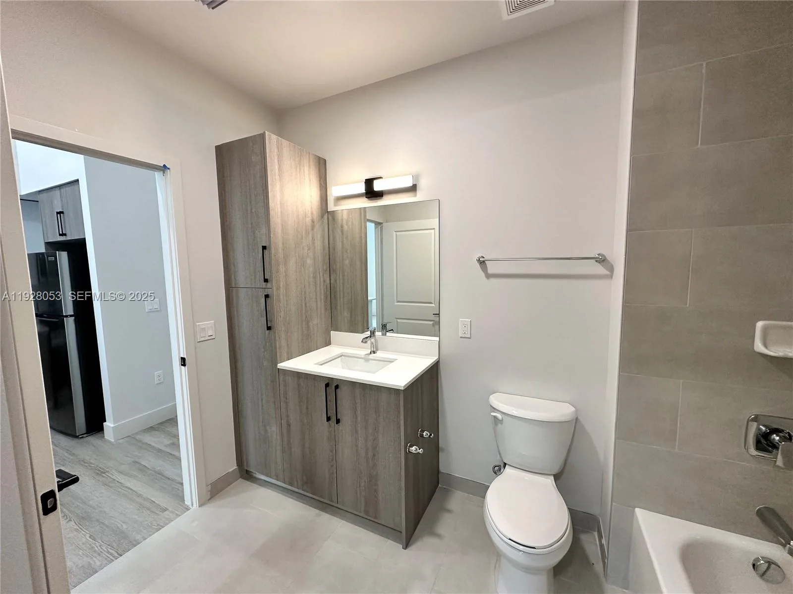 18412 Homestead Ave # 110, Miami, FL 33157 photo 5
