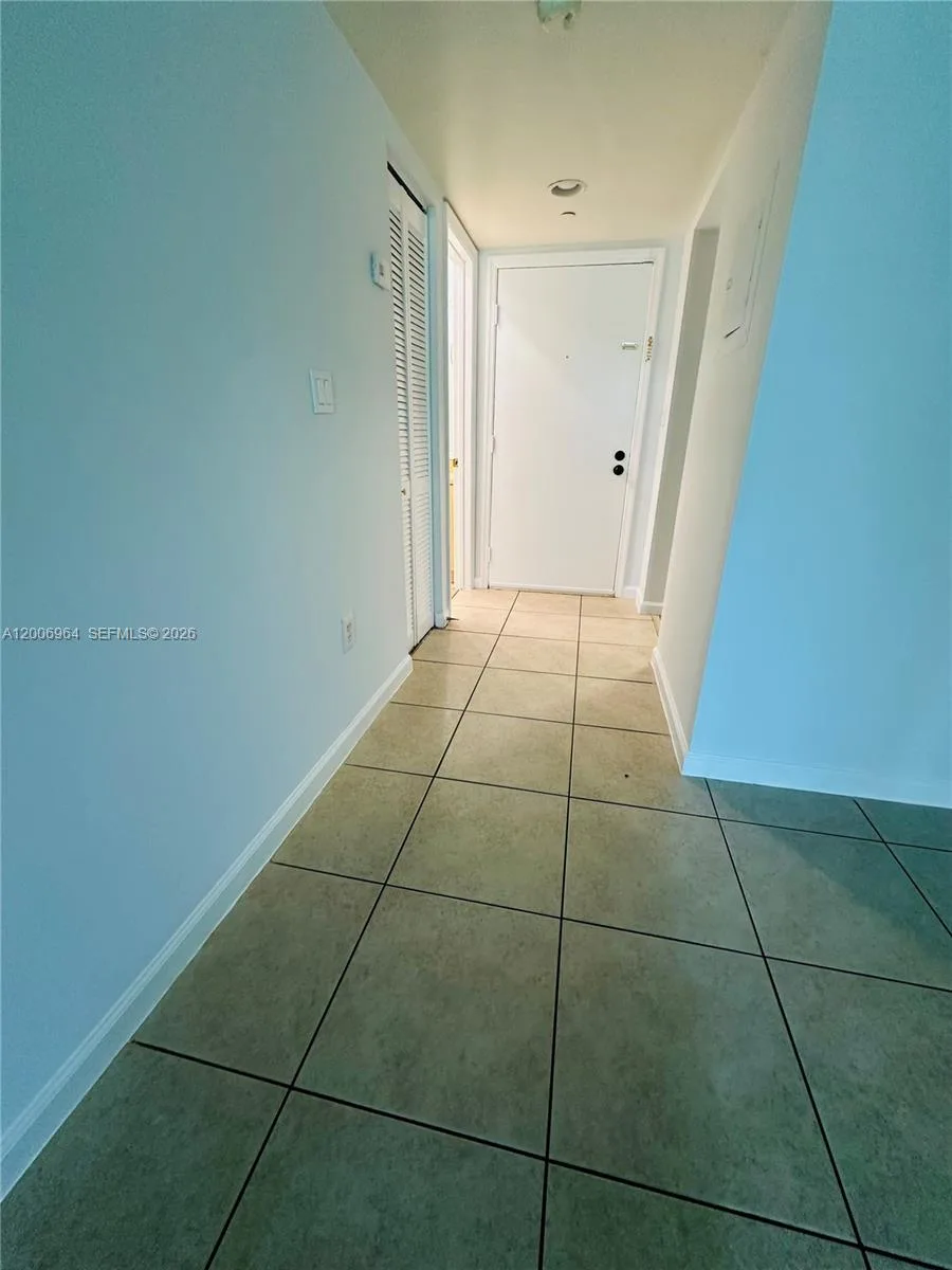 8700 SW 133rd Ave Rd # 109, Miami, FL 33183 photo 5