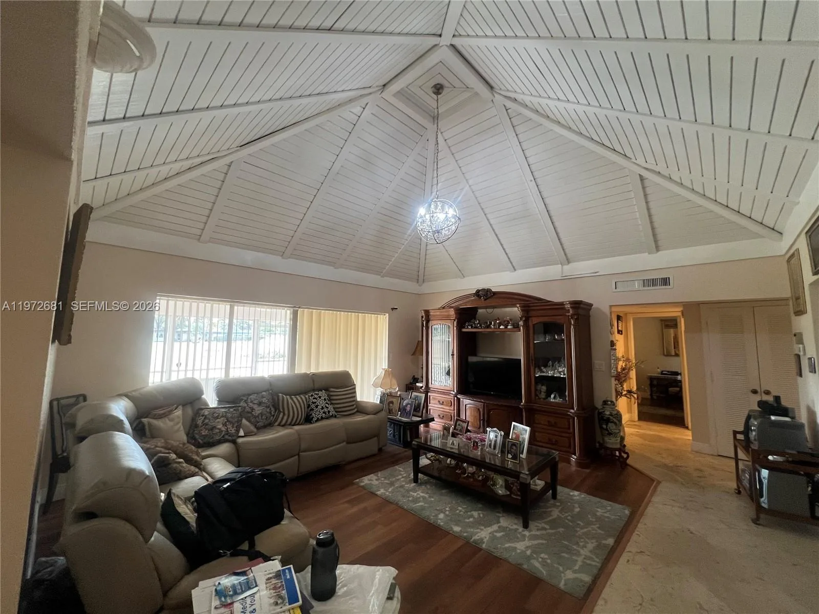 5724 S Bayberry Ln, Tamarac, FL 33319 photo 6