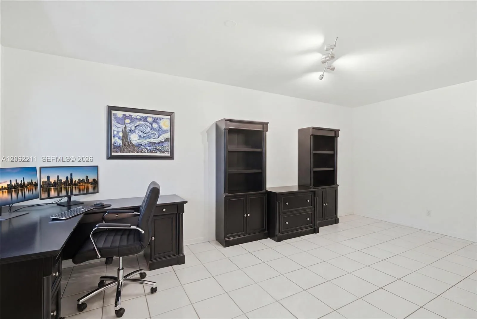 21221 NE 3rd Ct, Miami, FL 33179 photo 8