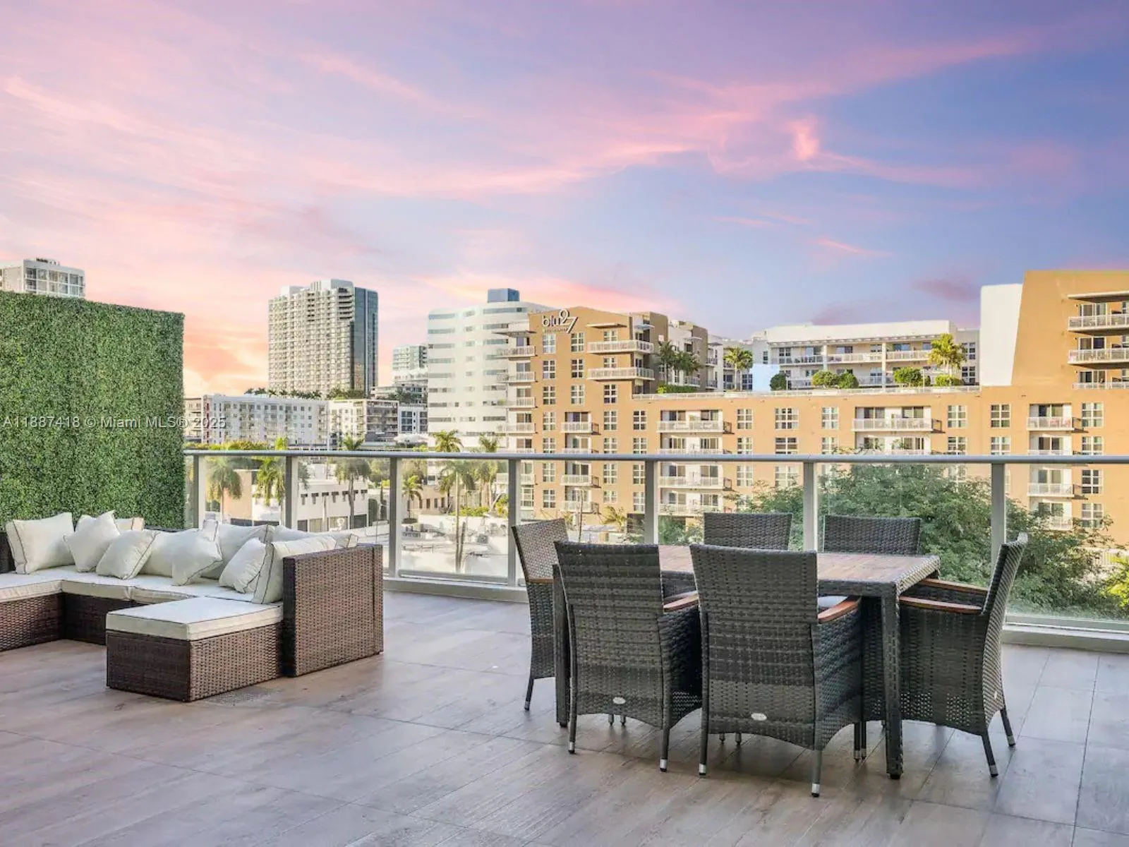 321 NE 26th St # 501, Miami, FL 33137 photo 3